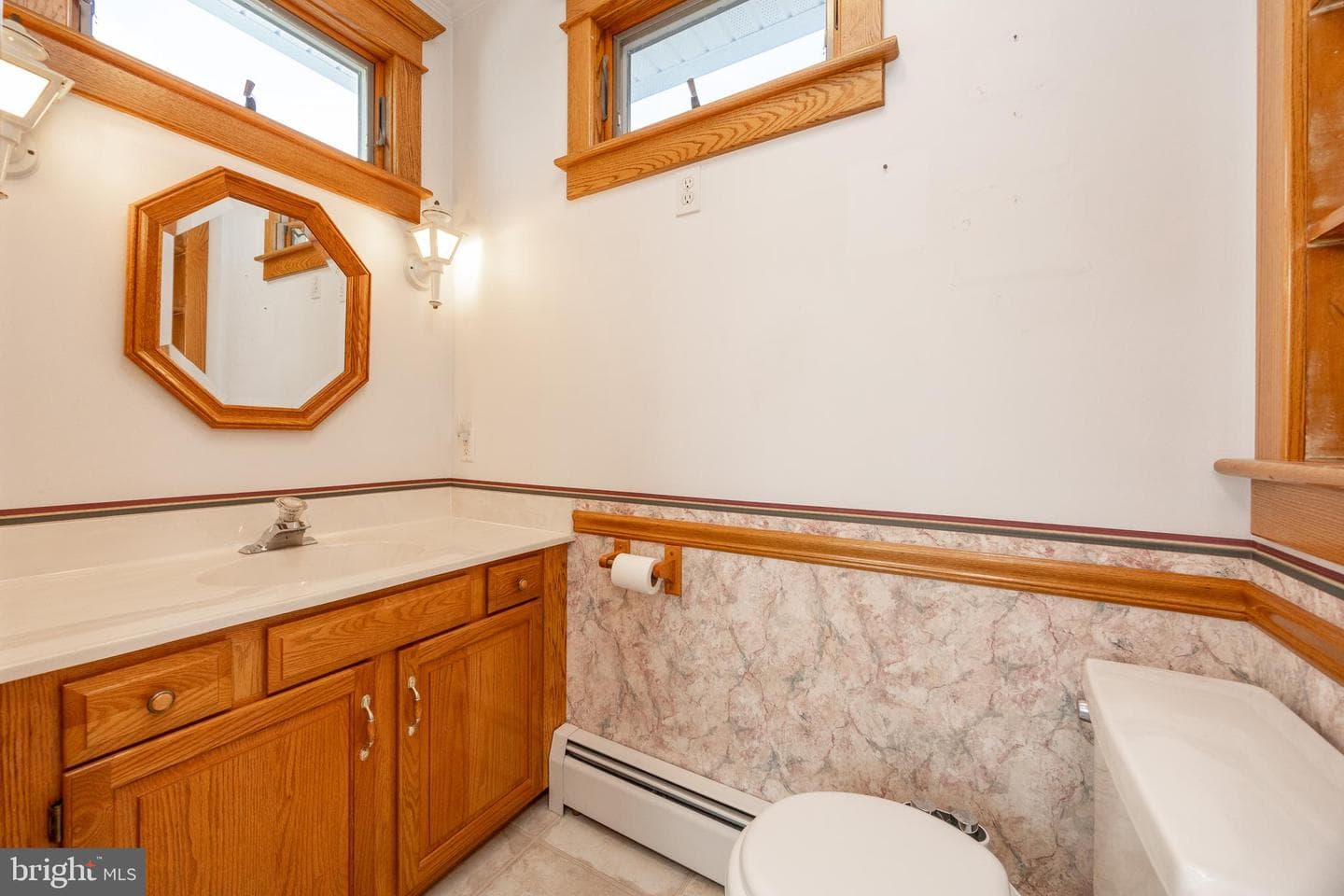 323 Broad Street photo 27