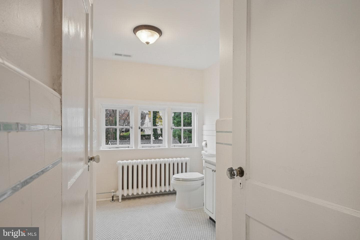908 Edge Hill Road photo 19