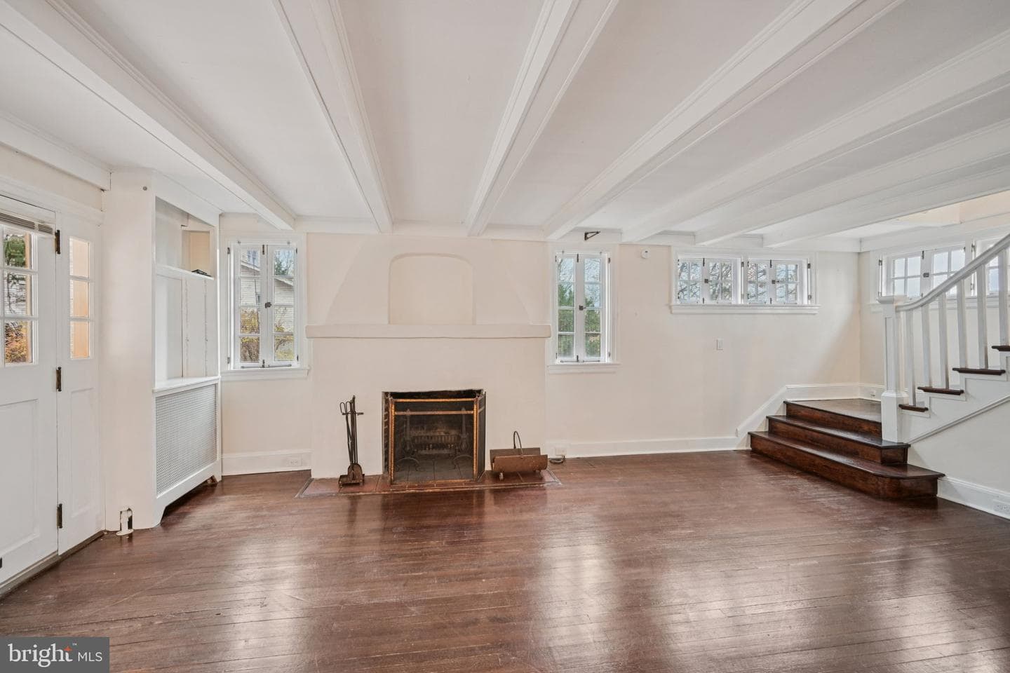 908 Edge Hill Road photo 6