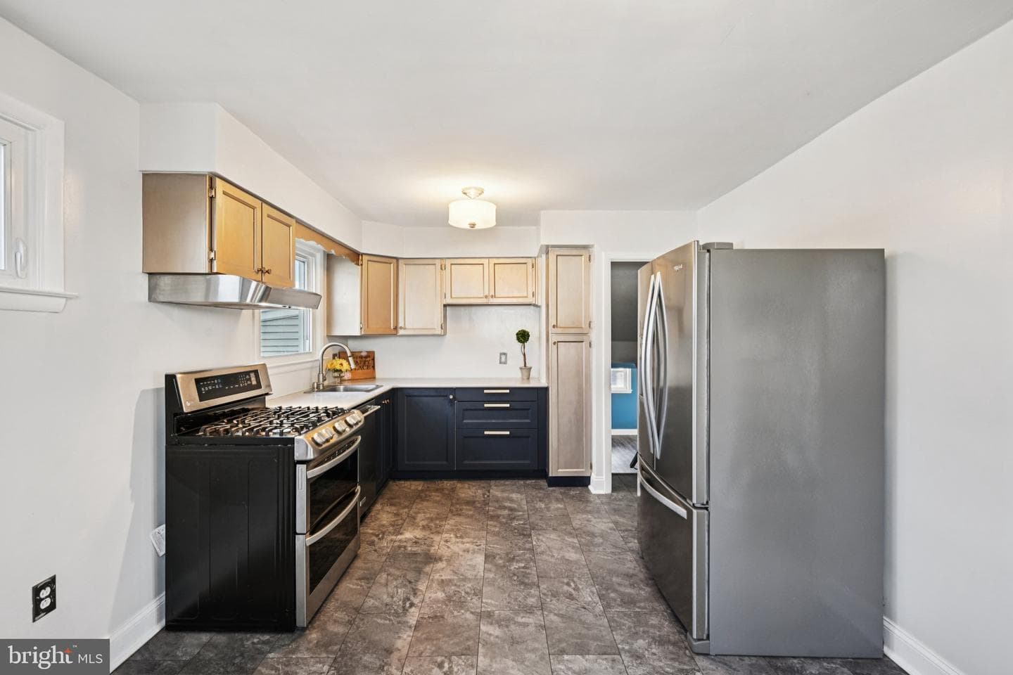 1211 Woodside Road photo 12