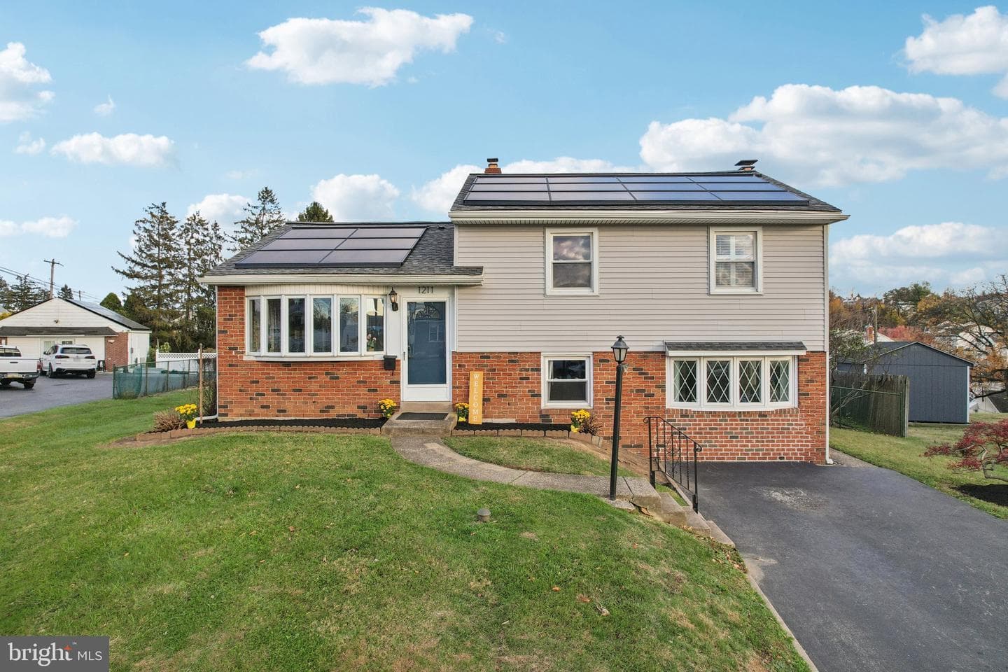 1211 Woodside Road photo 42