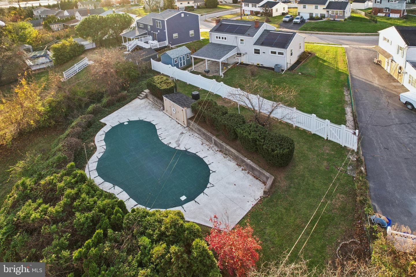1211 Woodside Road photo 53