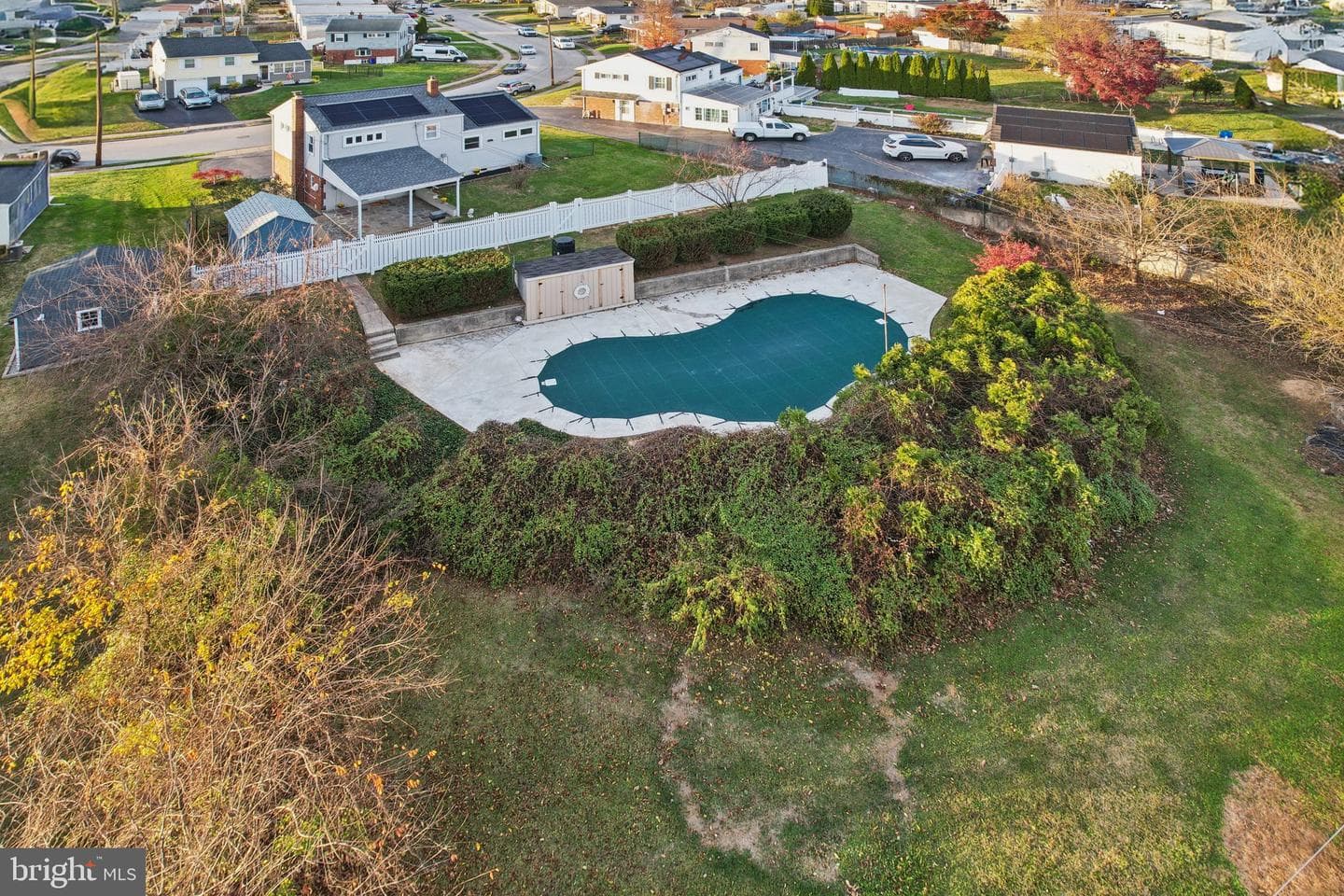 1211 Woodside Road photo 55