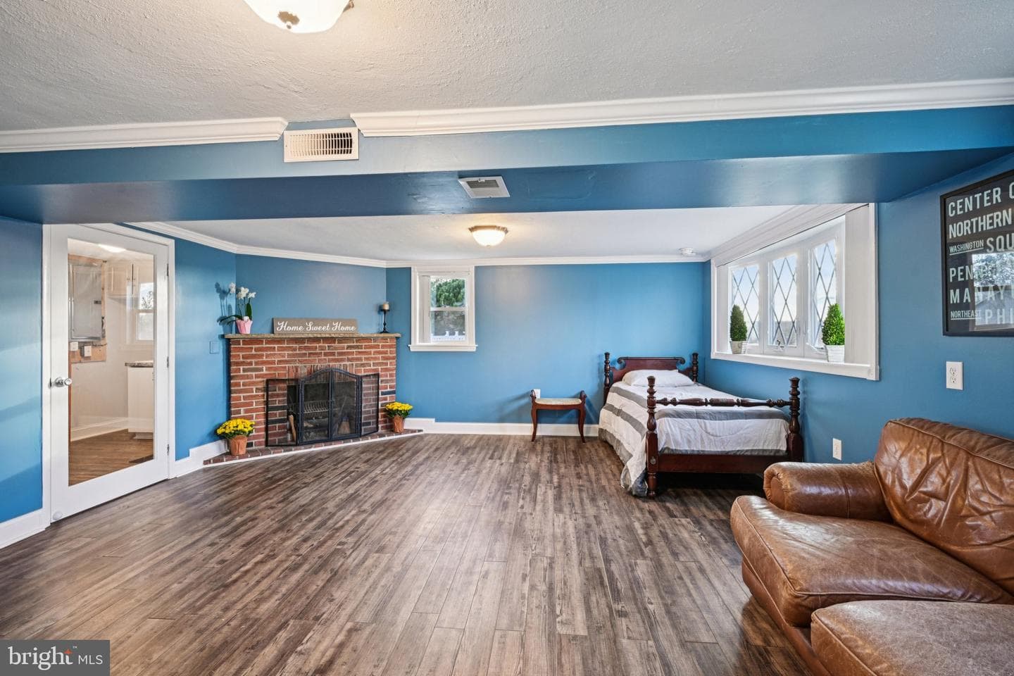 1211 Woodside Road photo 9