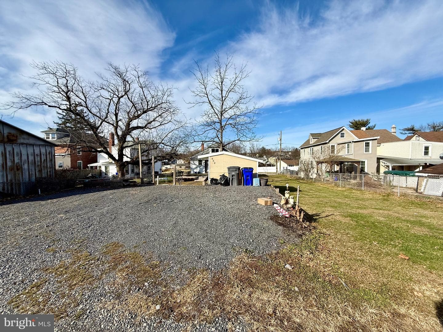 662 Spruce Street photo 19