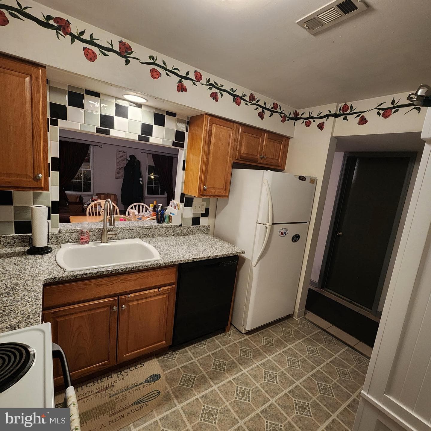 1217 Crosshill Court photo 7
