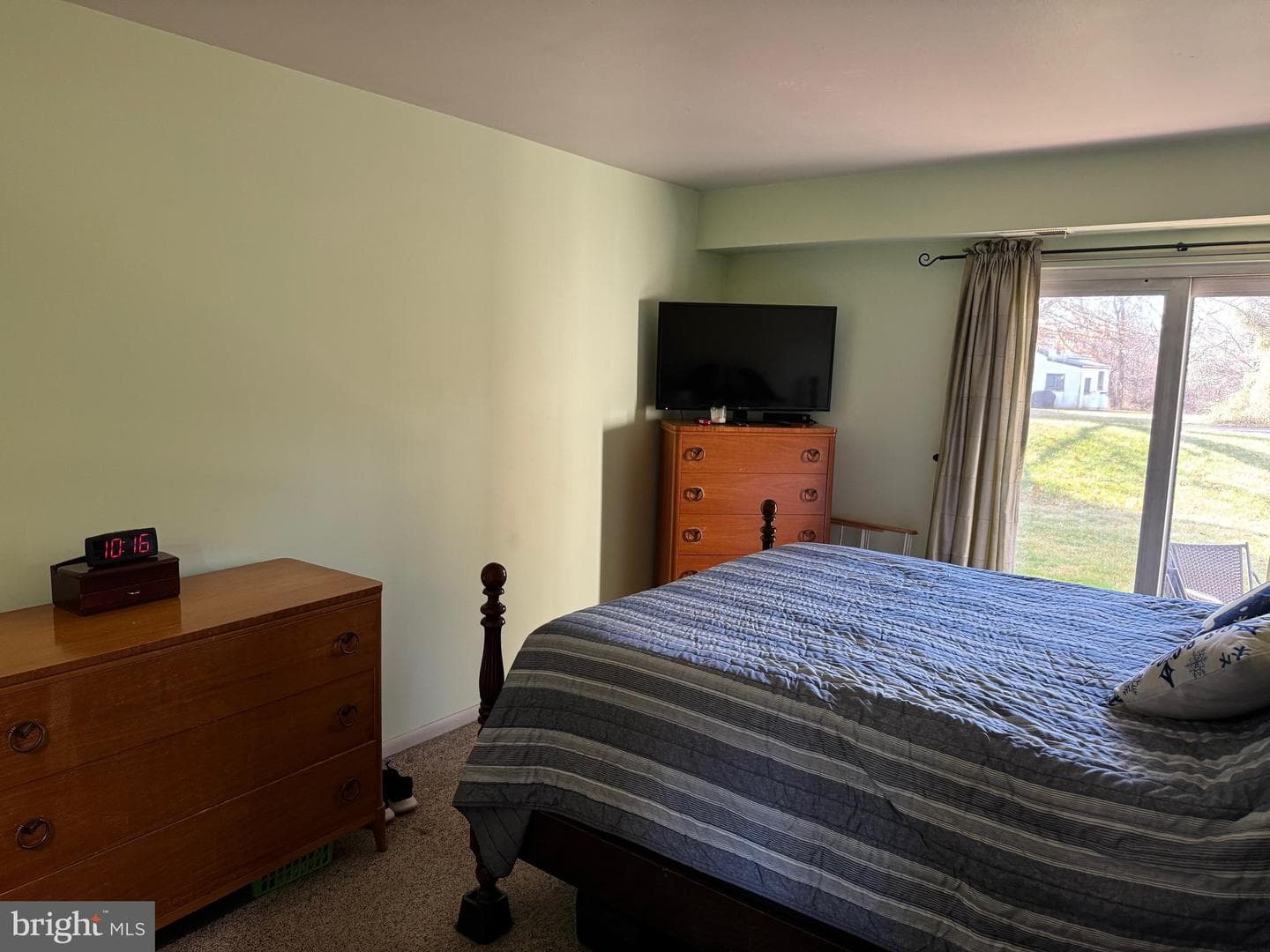 1217 Crosshill Court photo 8