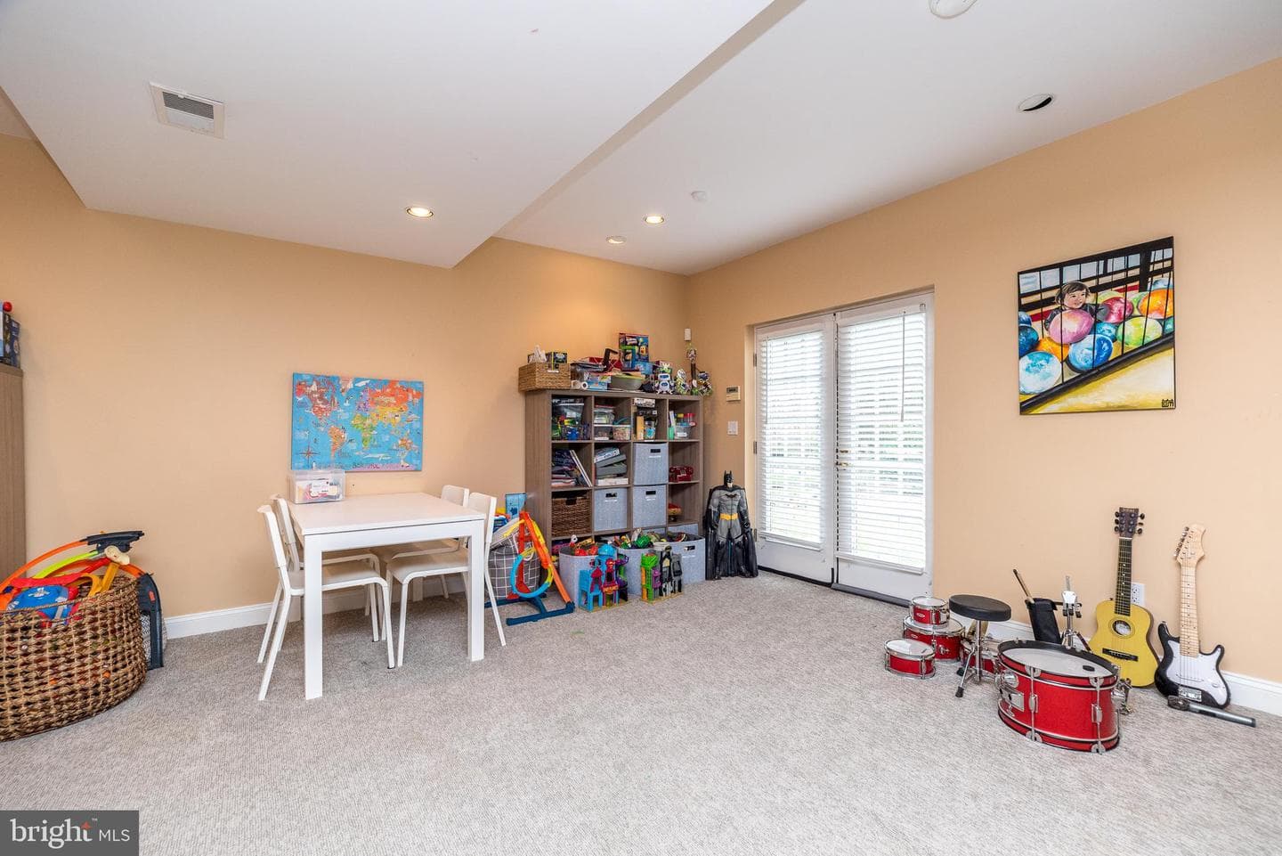 926 Manor Avenue photo 33