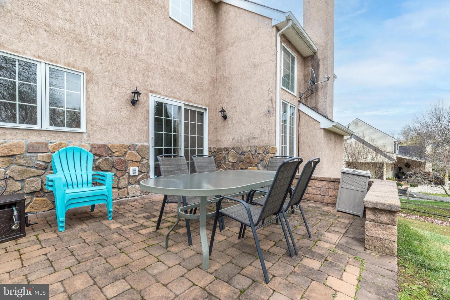 926 Manor Avenue photo 41