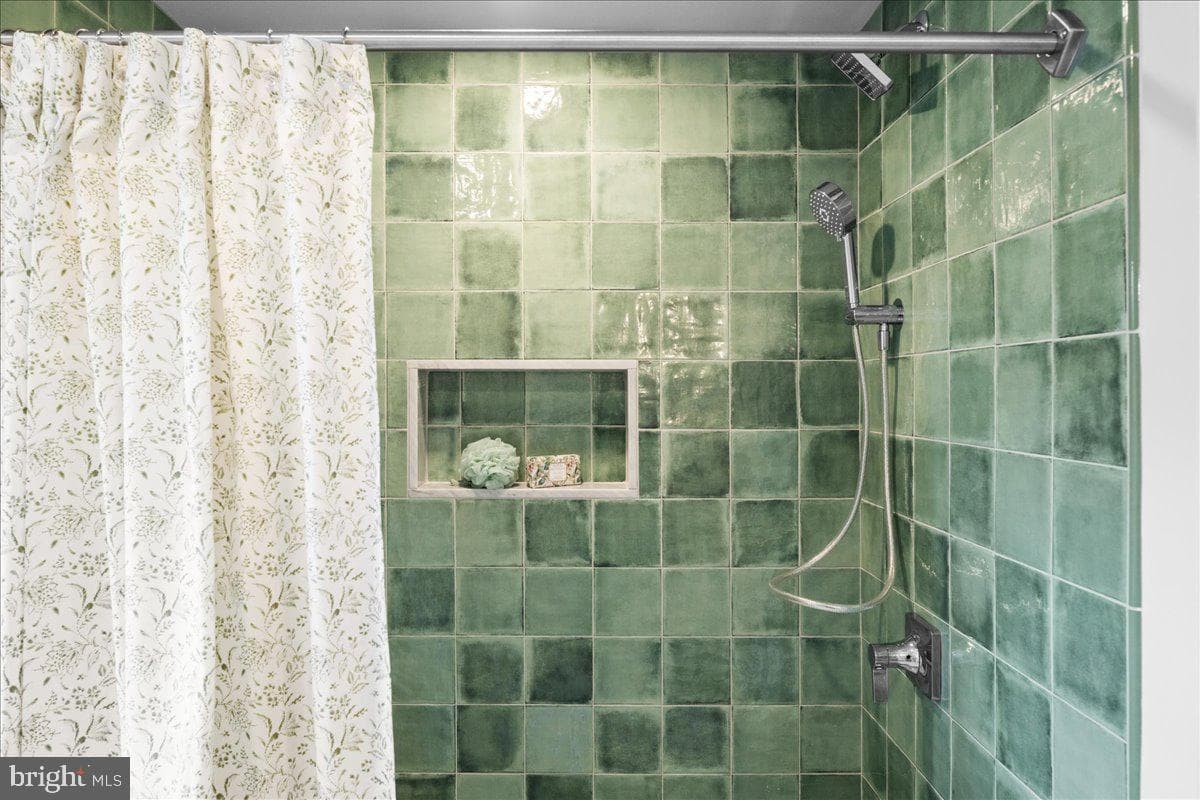 275 Brookway Road photo 38