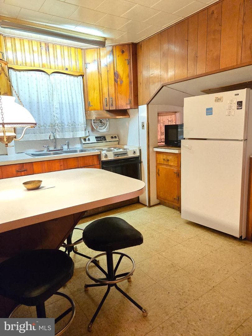 1003 Church Road photo 7