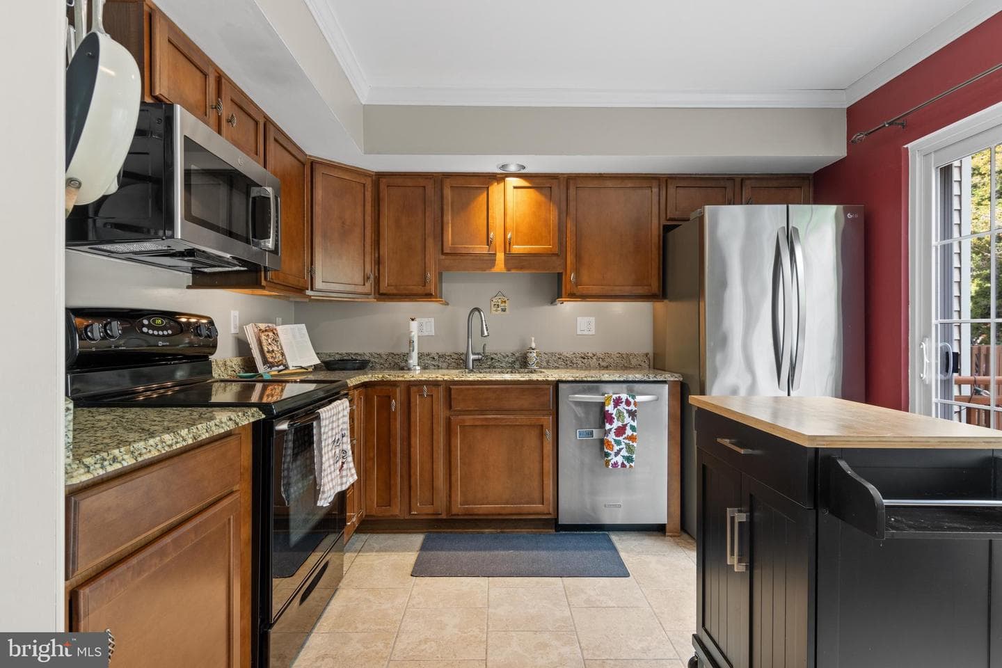 71 Aspen Way photo 13