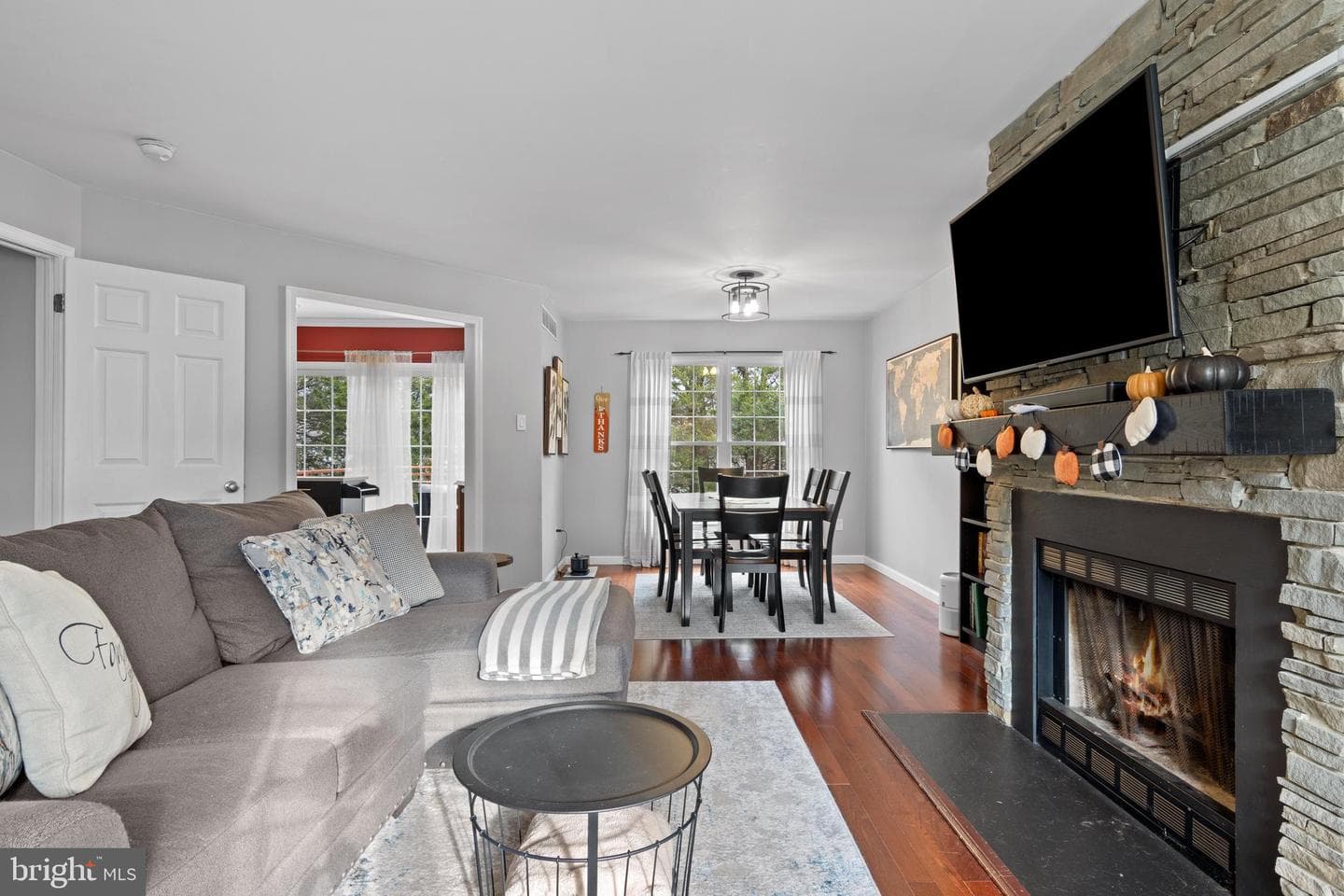 71 Aspen Way photo 6