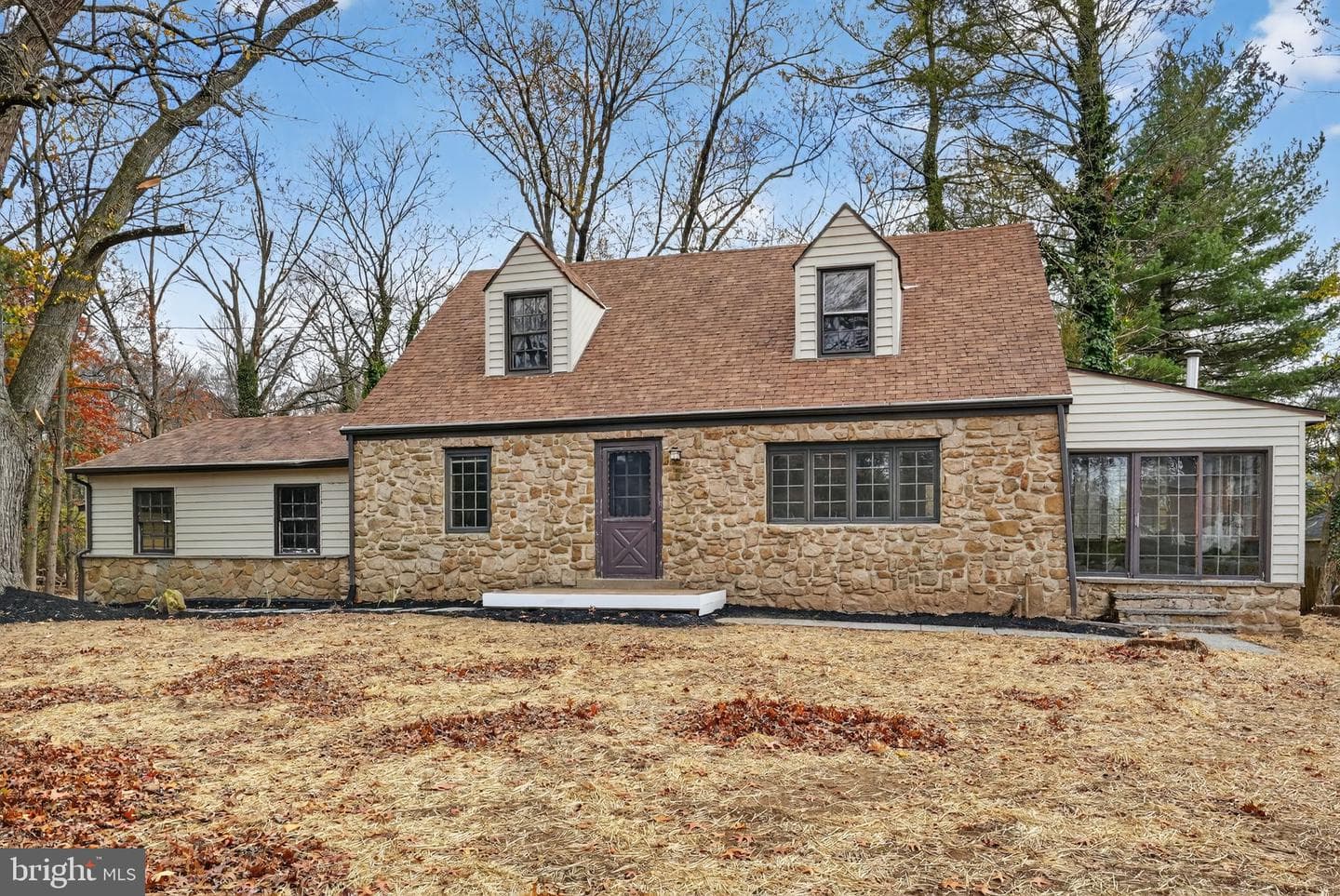 1698 Penllyn Blue Bell Pike photo 2