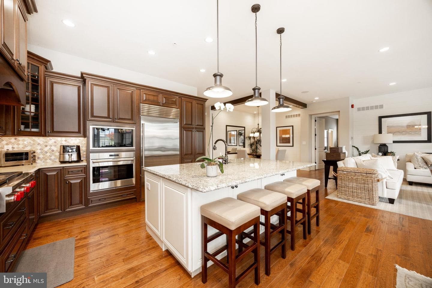105 Magnolia Street photo 10