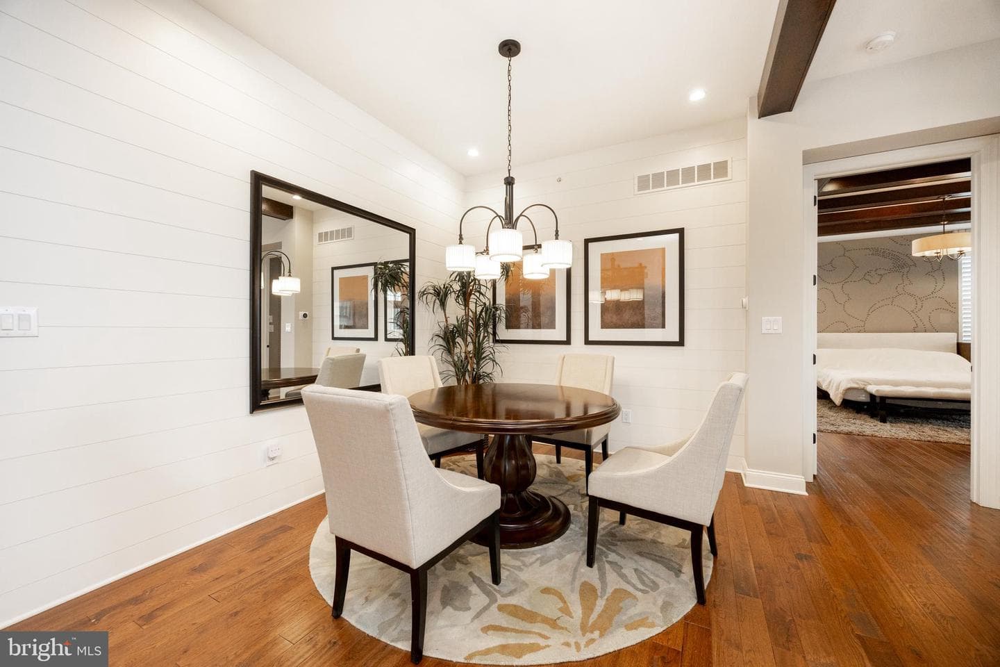105 Magnolia Street photo 20