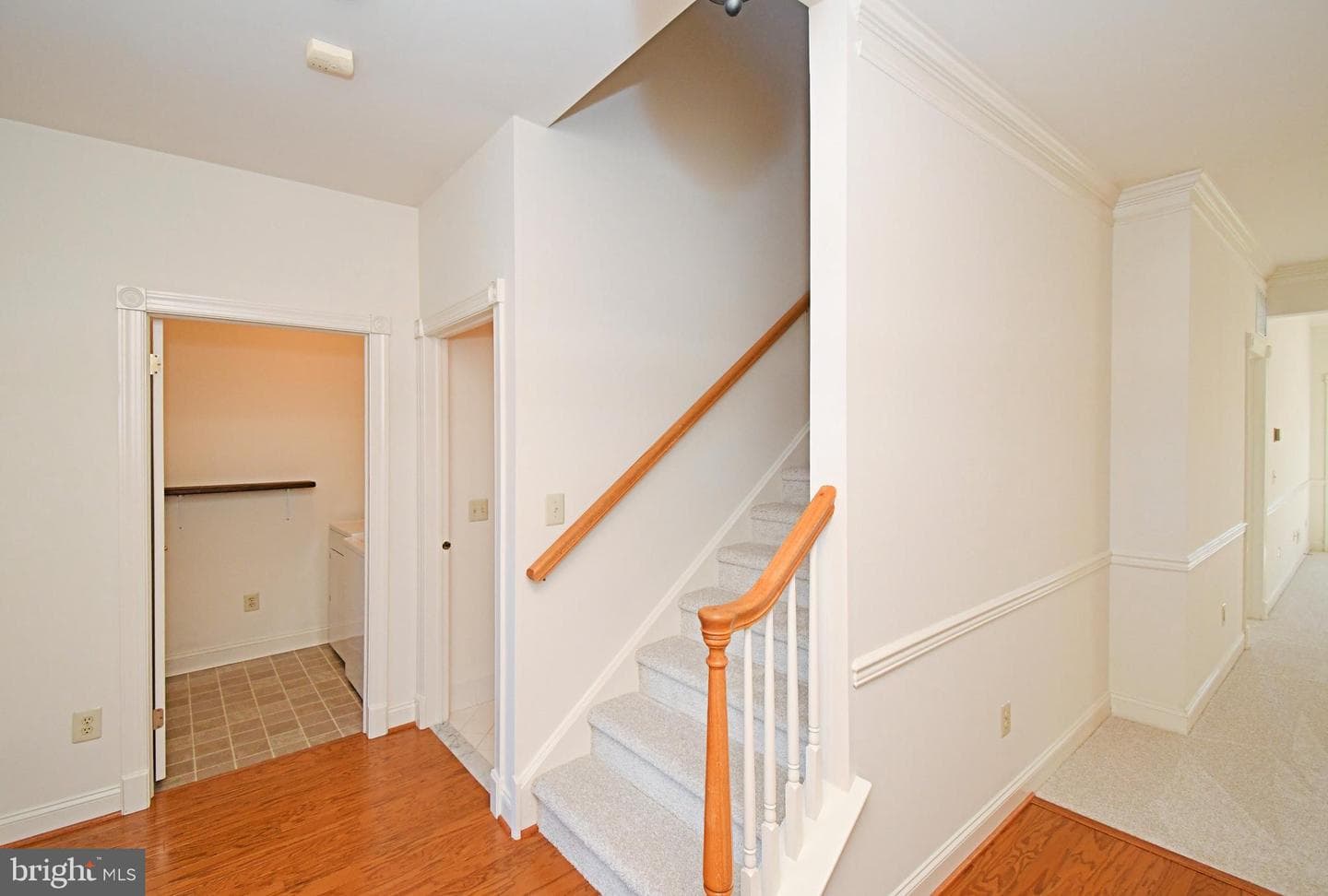 24 Newbury Way photo 3