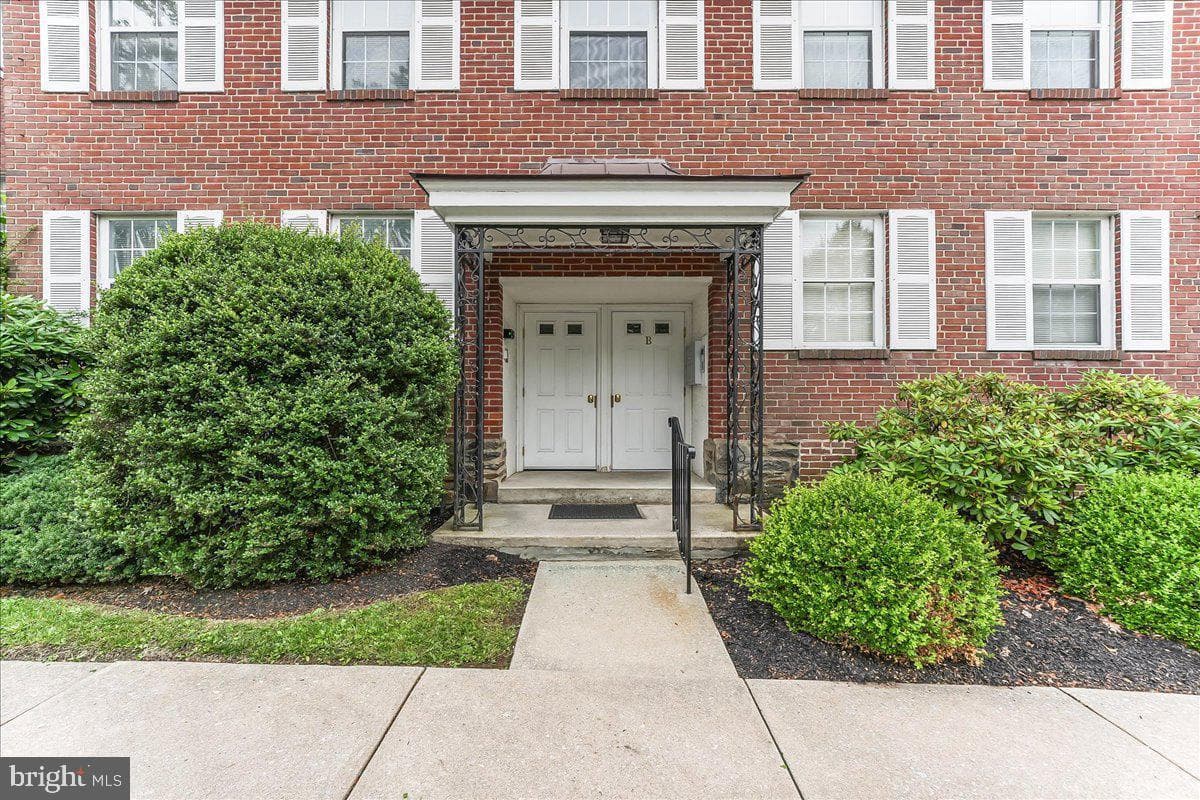 922 W Montgomery Avenue #b-2 photo 2