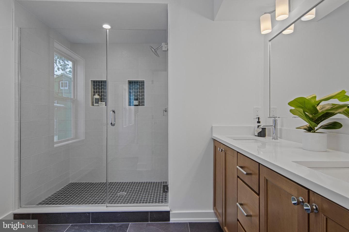 142 Merion Avenue photo 36