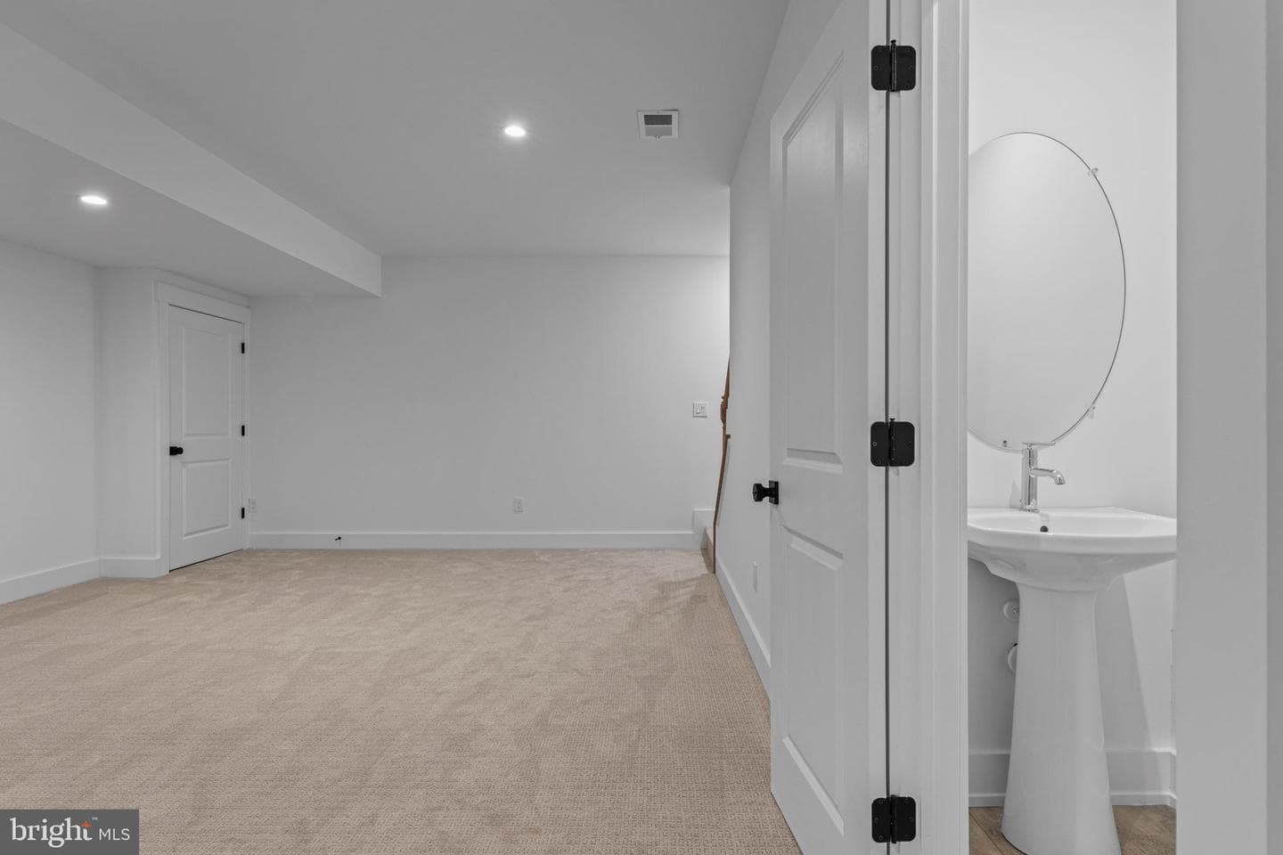142 Merion Avenue photo 57