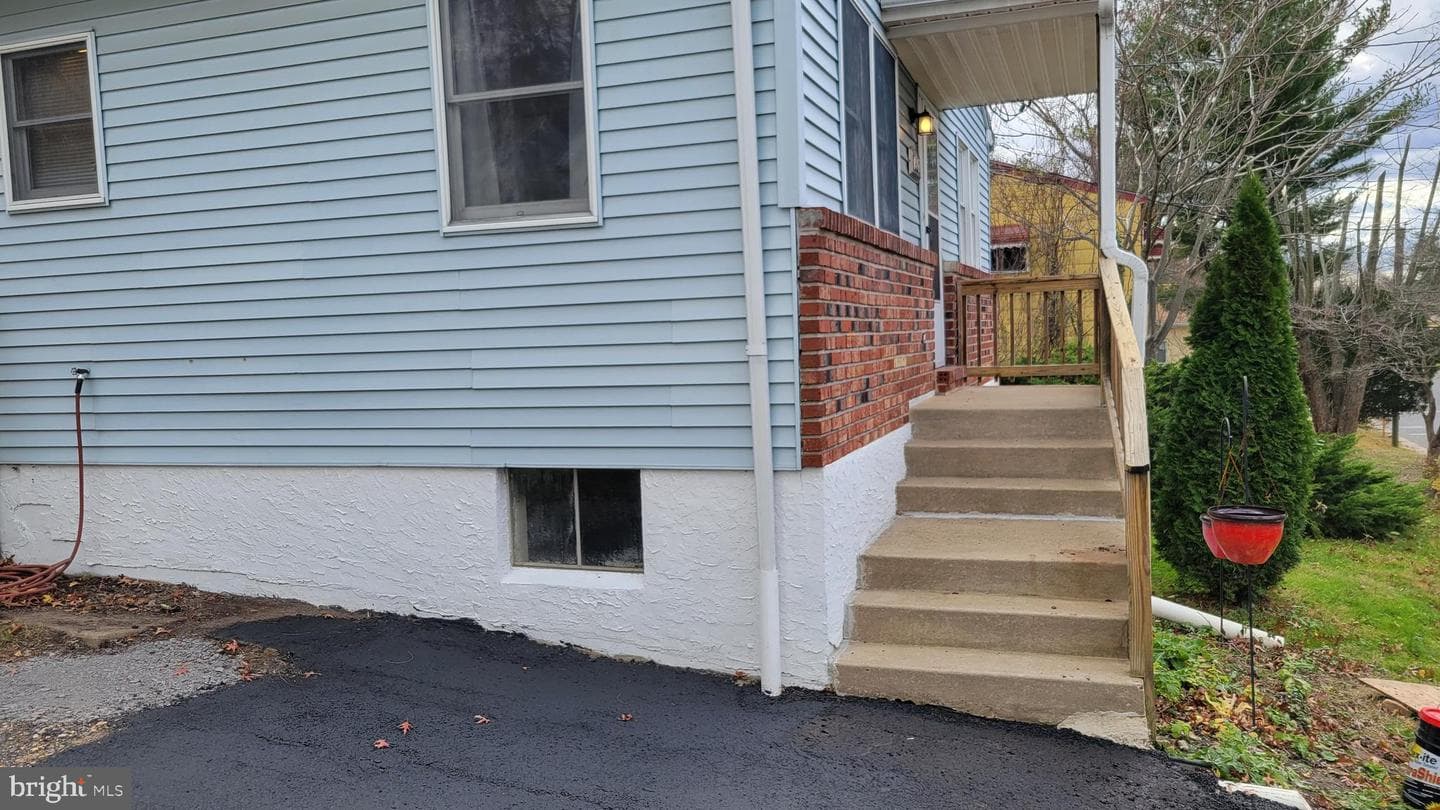 1507 Rothley Avenue photo 3