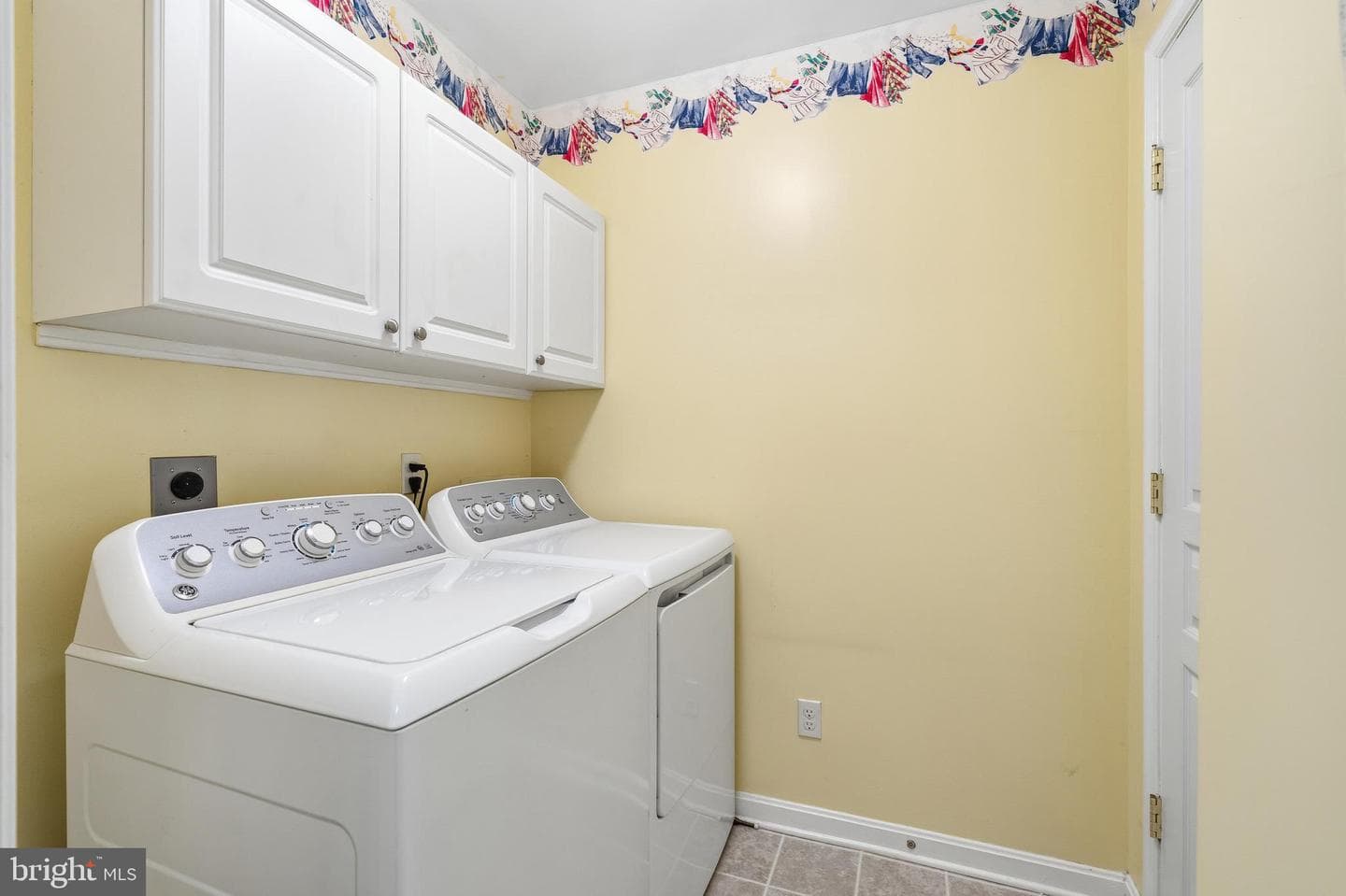 753 Wisteria Way photo 15