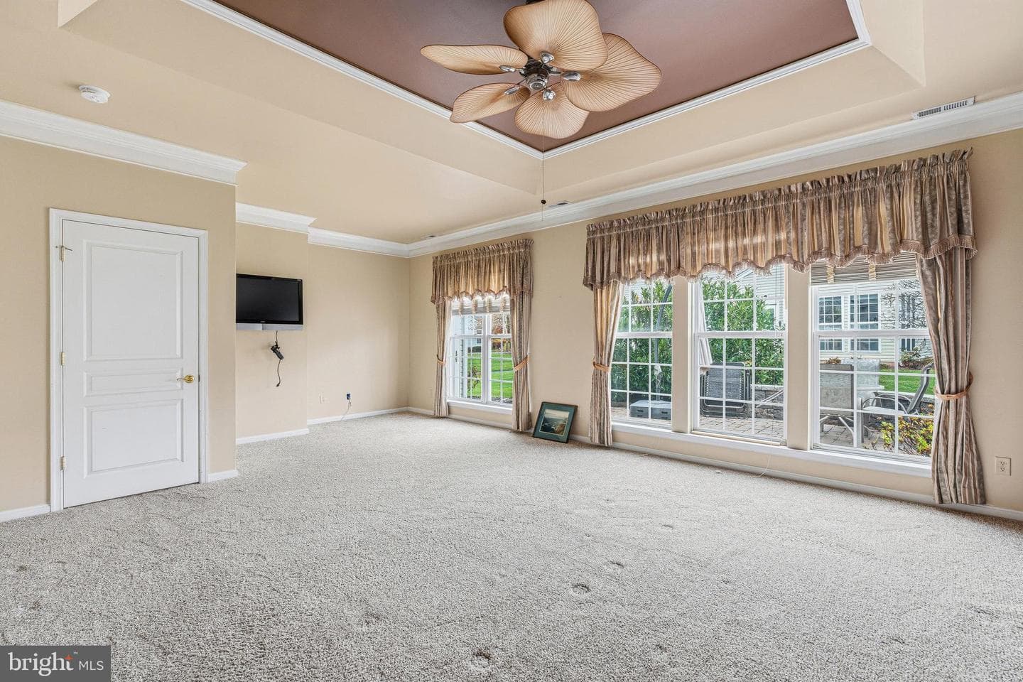 753 Wisteria Way photo 29
