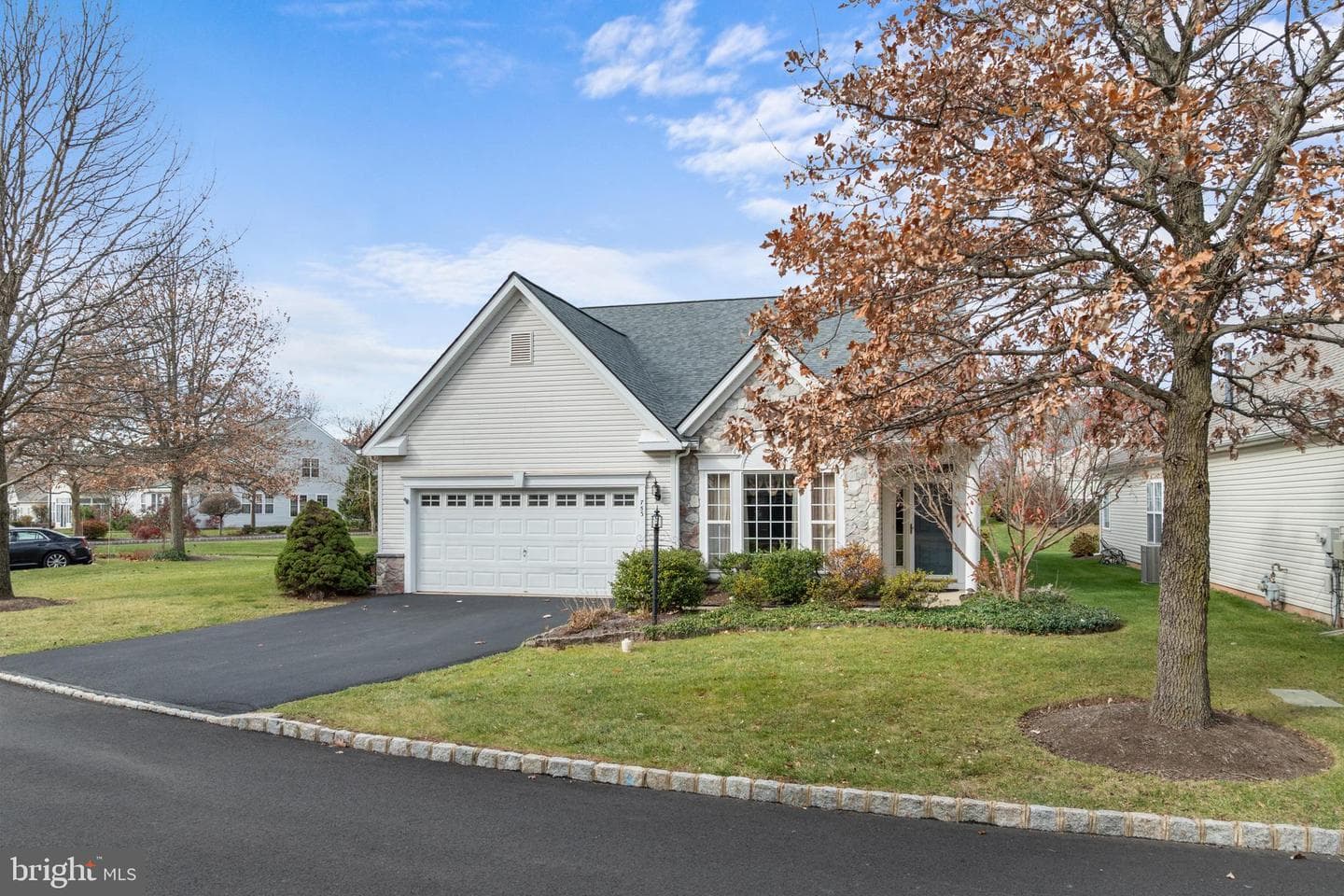 753 Wisteria Way photo 3