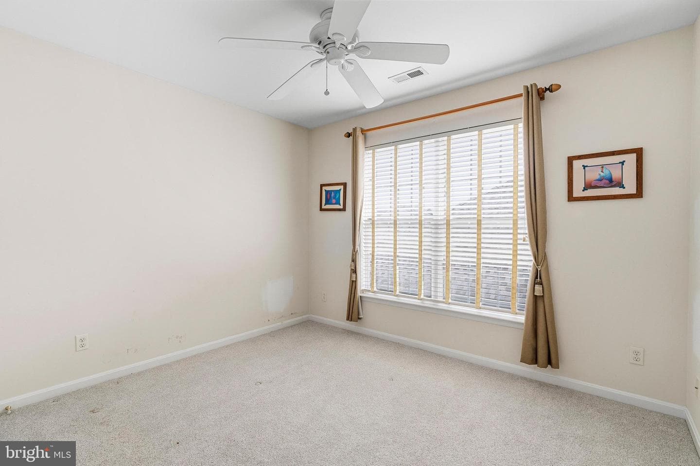753 Wisteria Way photo 39