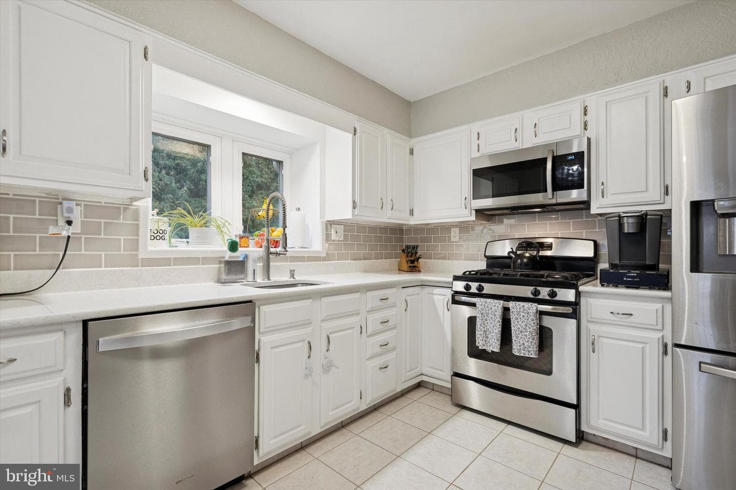 35 White Pine Court photo 16