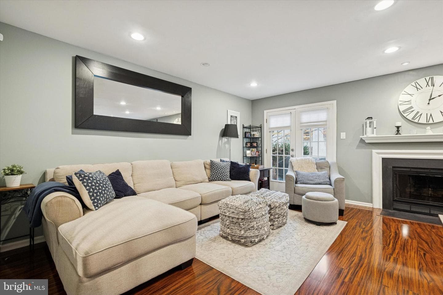 35 White Pine Court photo 8
