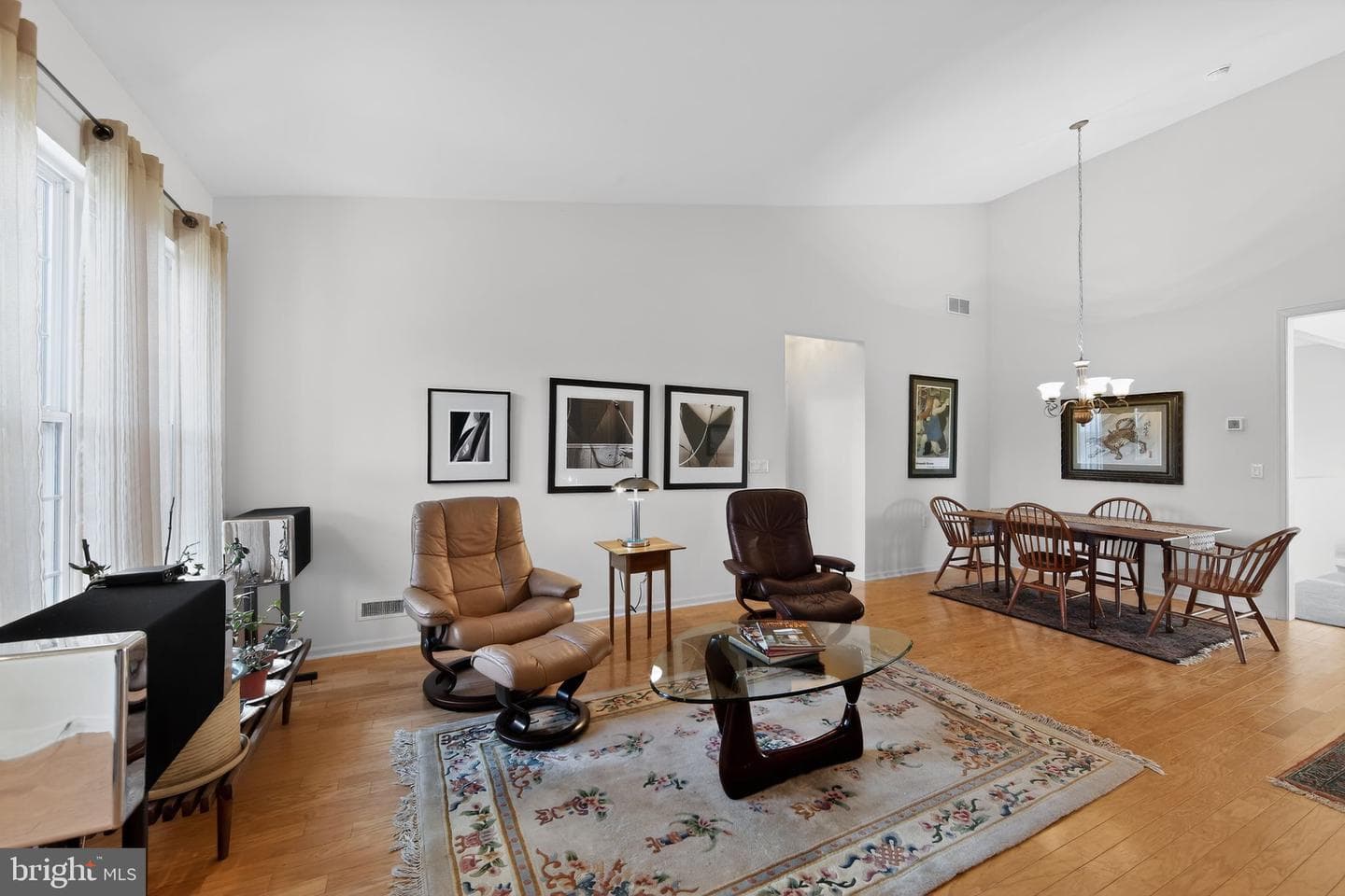 354 Calloway Court photo 7