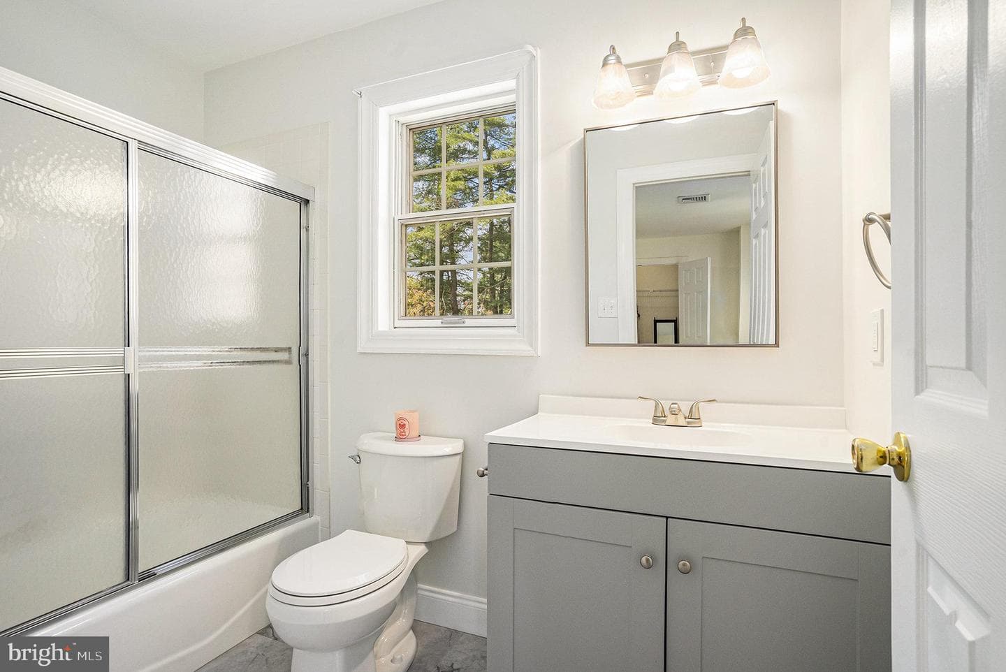 1444 Evans Road photo 37