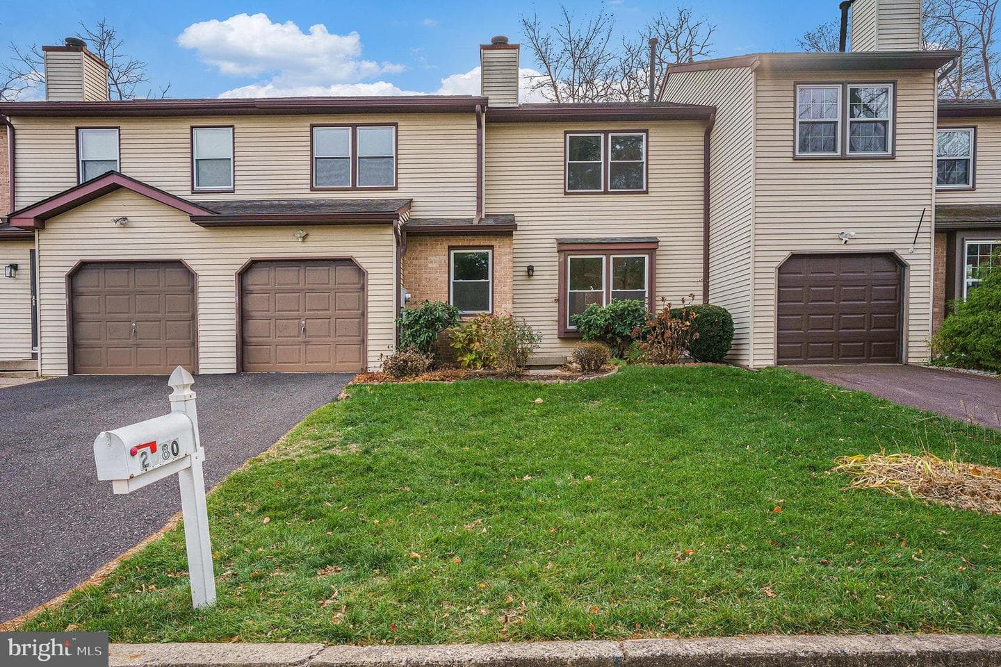 2580 Allison Drive photo 2