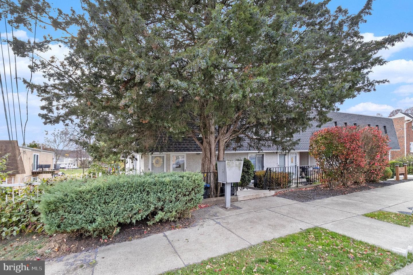 215 W 3rd Avenue #2 photo 2