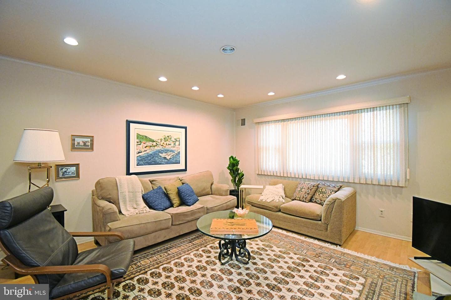 227 Barclay Circle photo 11