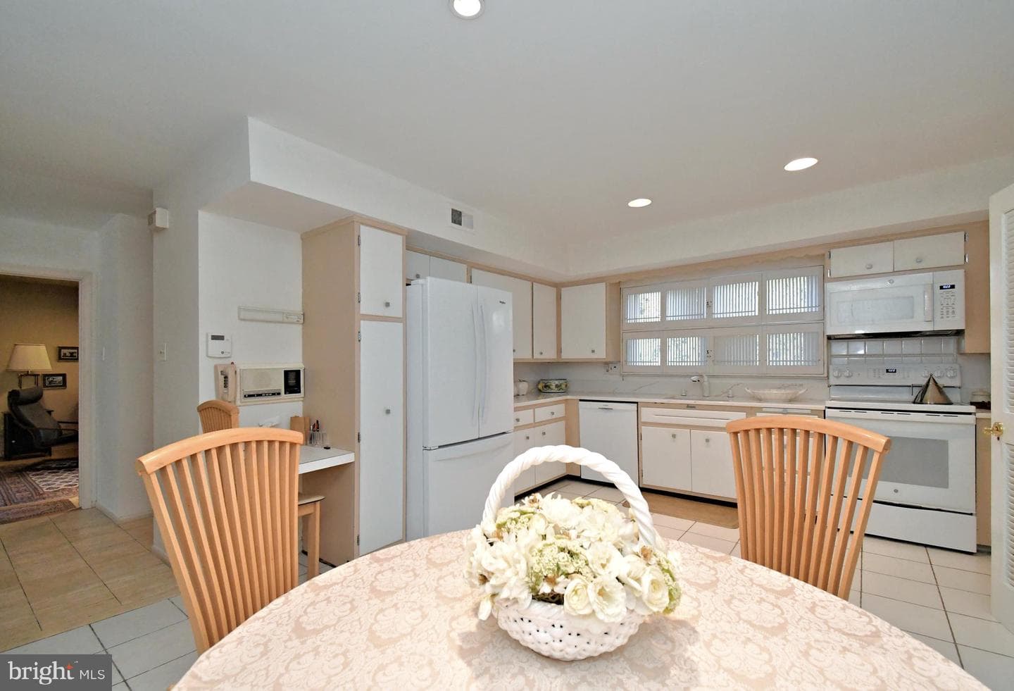 227 Barclay Circle photo 20