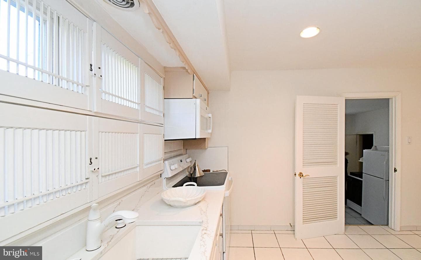 227 Barclay Circle photo 26