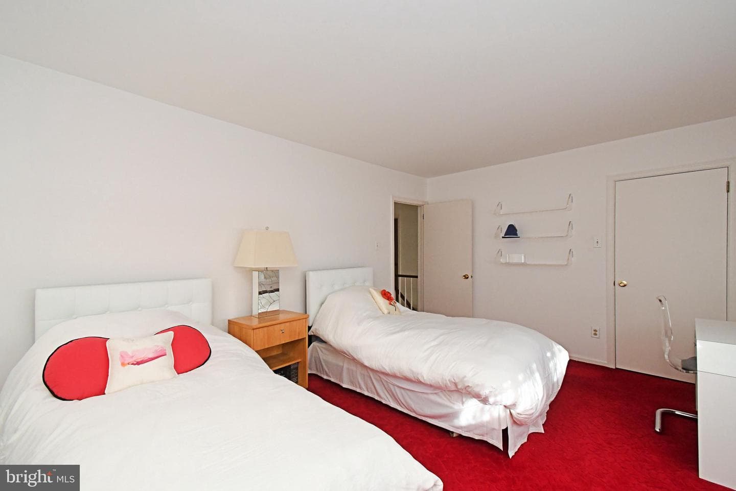 227 Barclay Circle photo 41