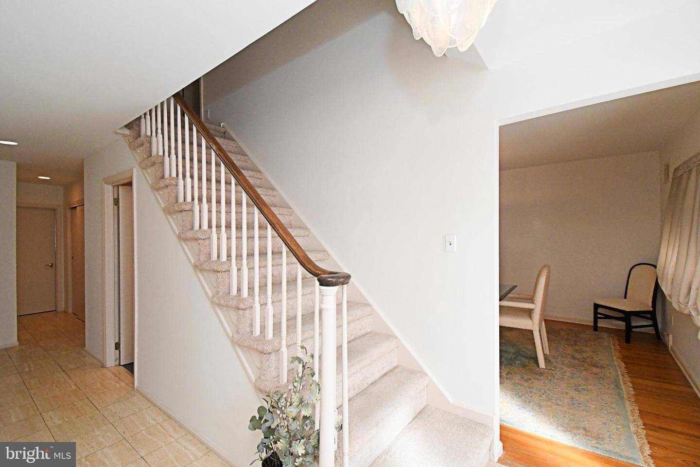 227 Barclay Circle photo 6