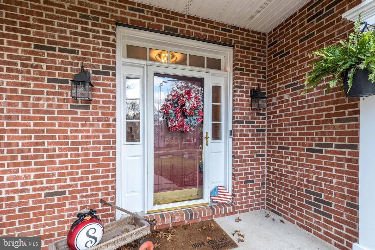 141 Wentworth Drive photo 3