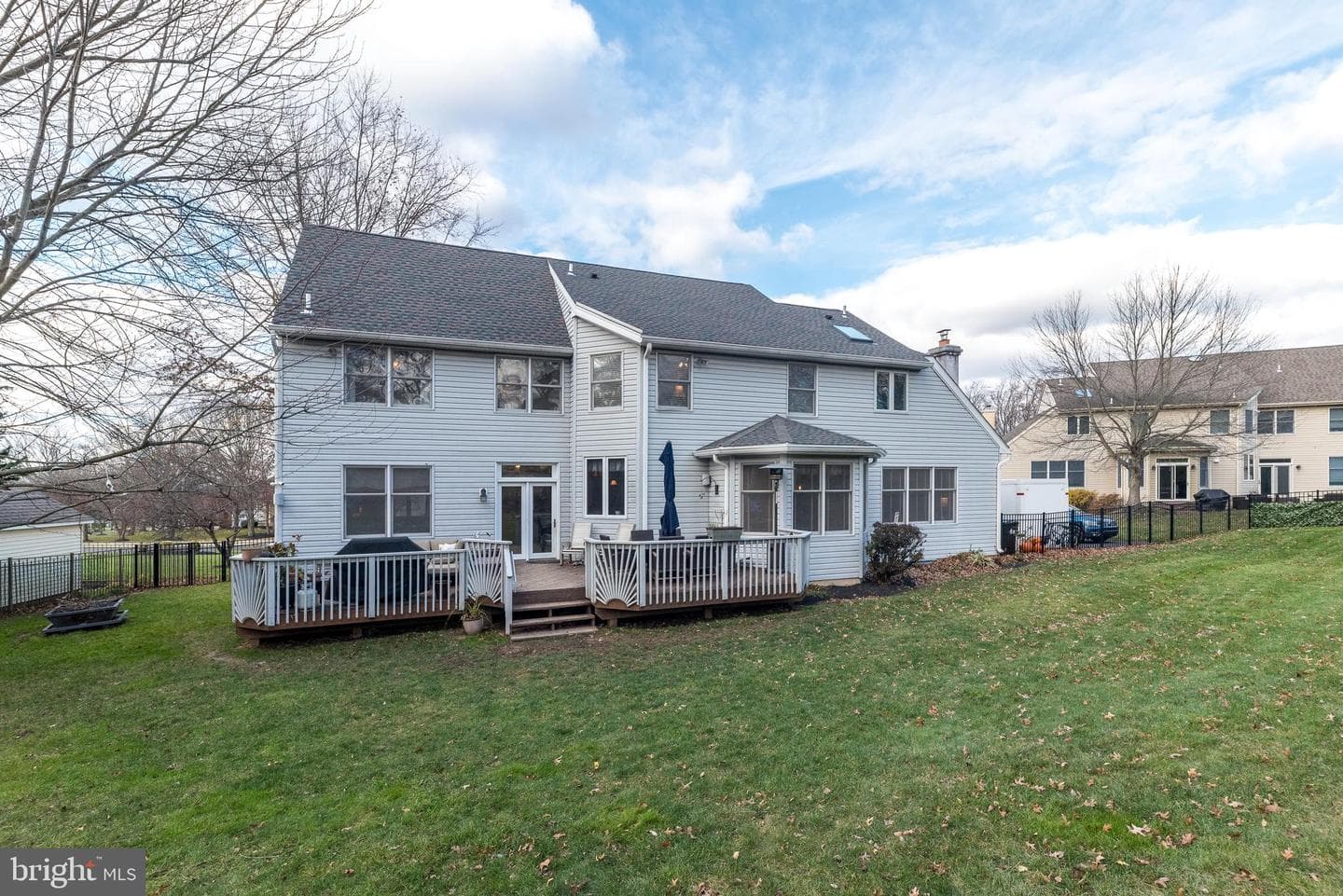 141 Wentworth Drive photo 4