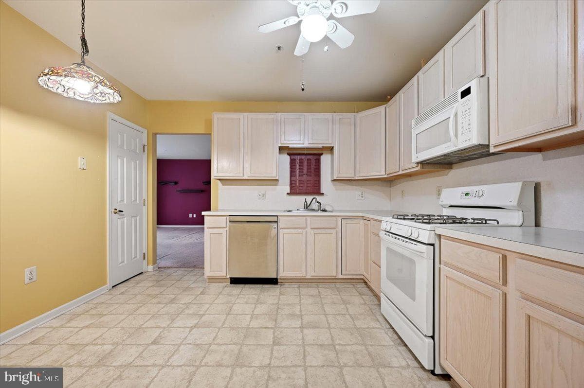 5 Patterson Avenue photo 10