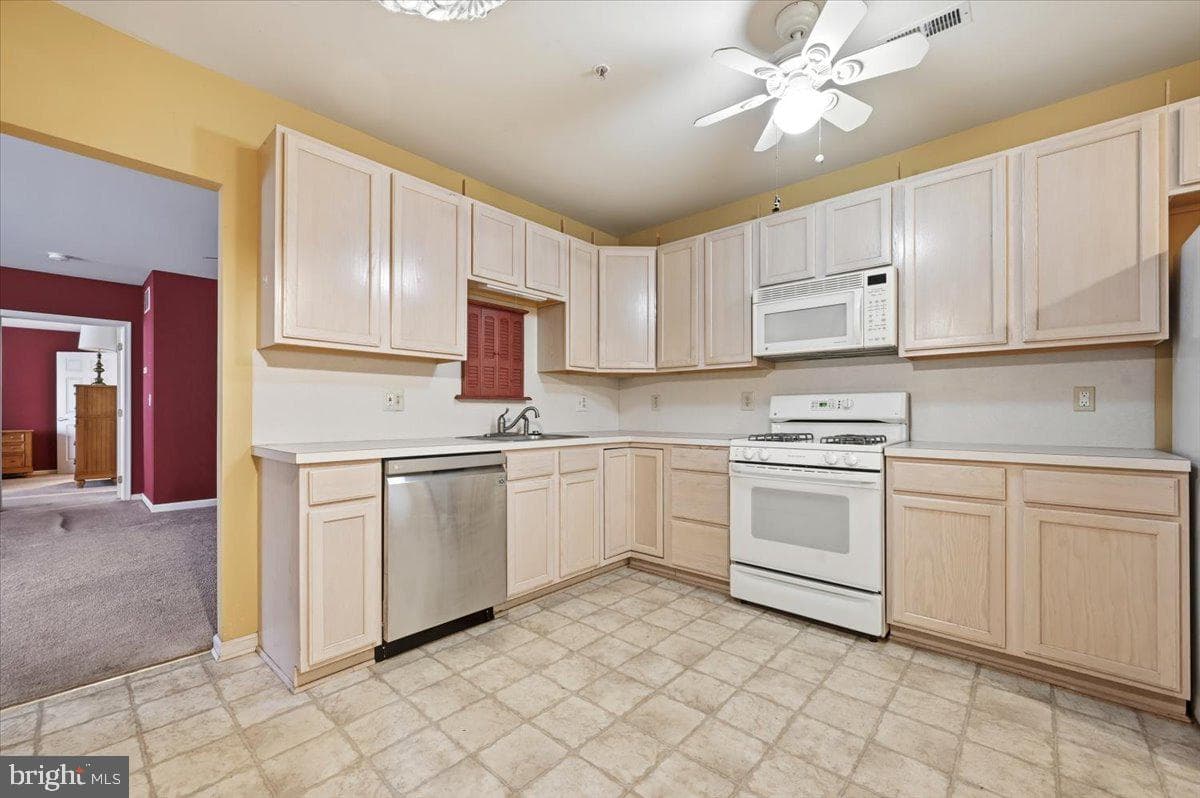 5 Patterson Avenue photo 12