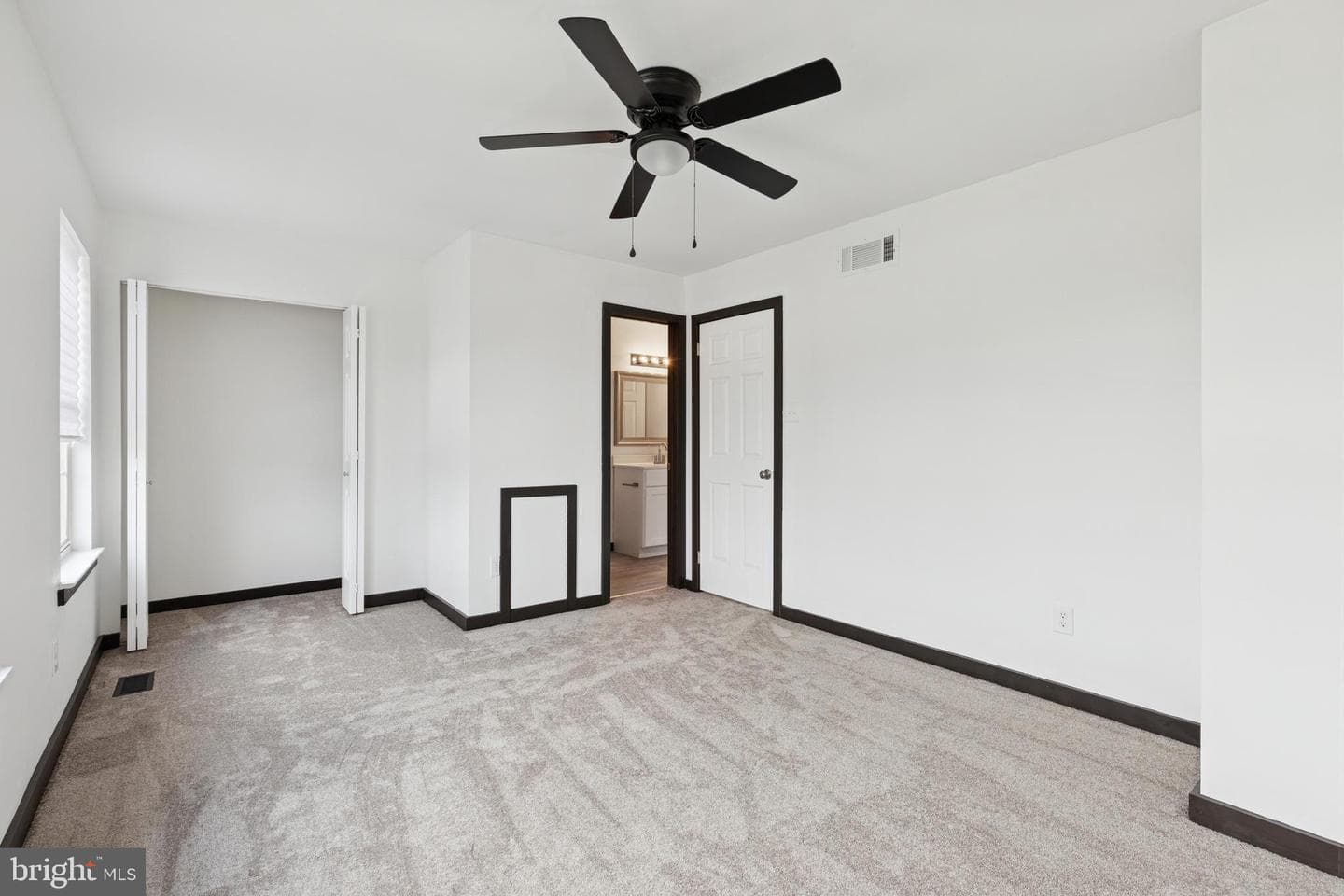 615 Longwood Road photo 15