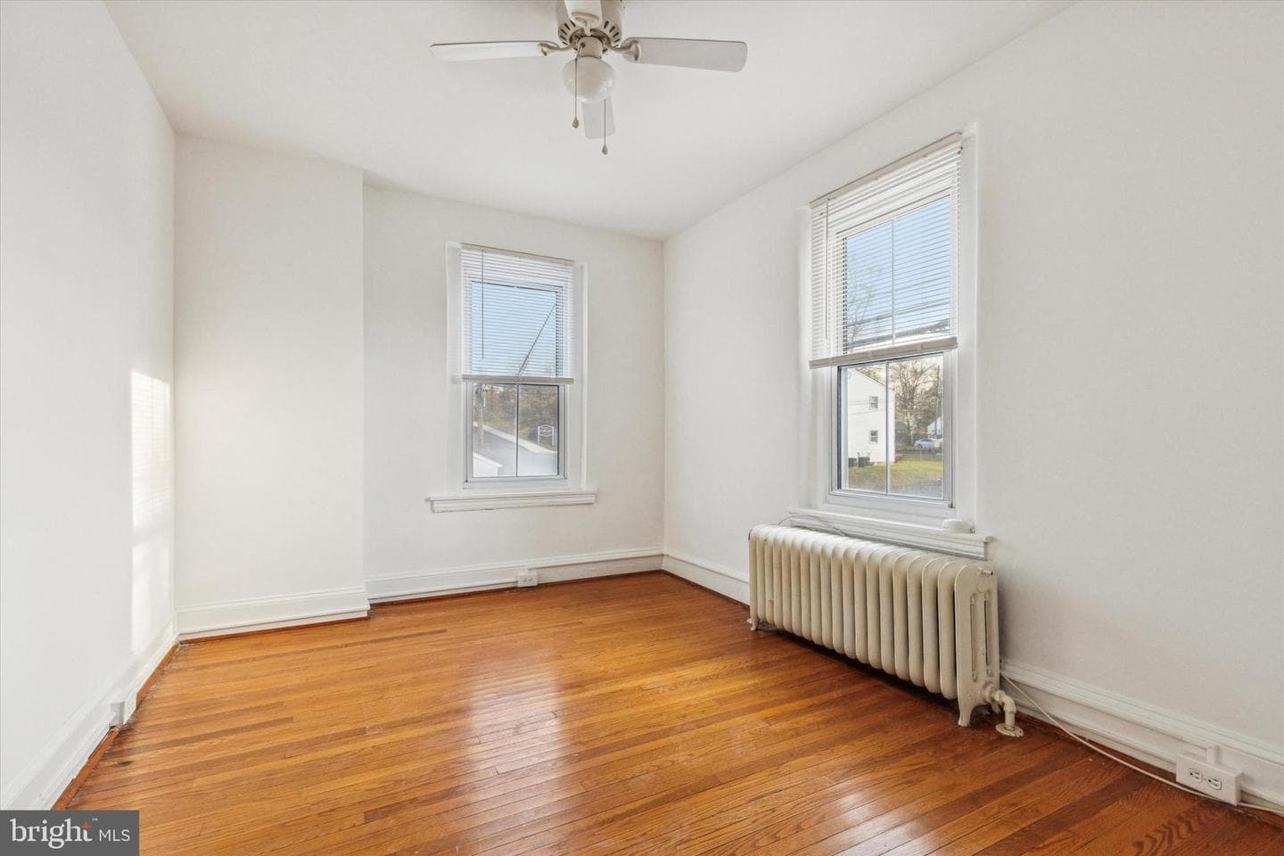 143 W Montgomery Avenue photo 8