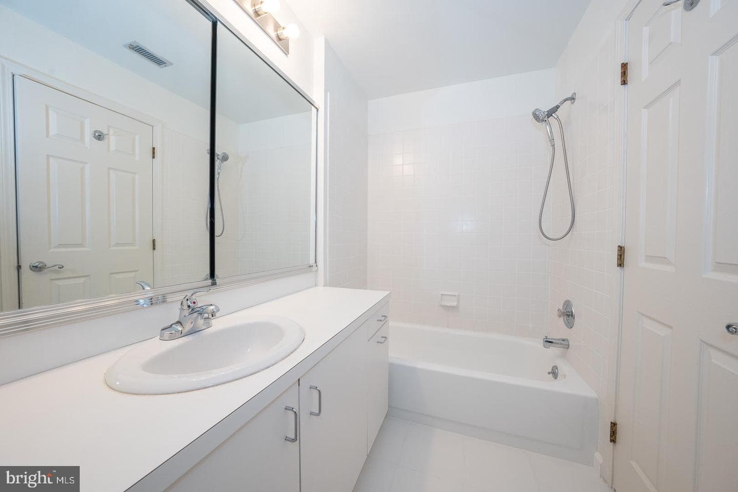 237 W Montgomery Avenue #3r photo 19