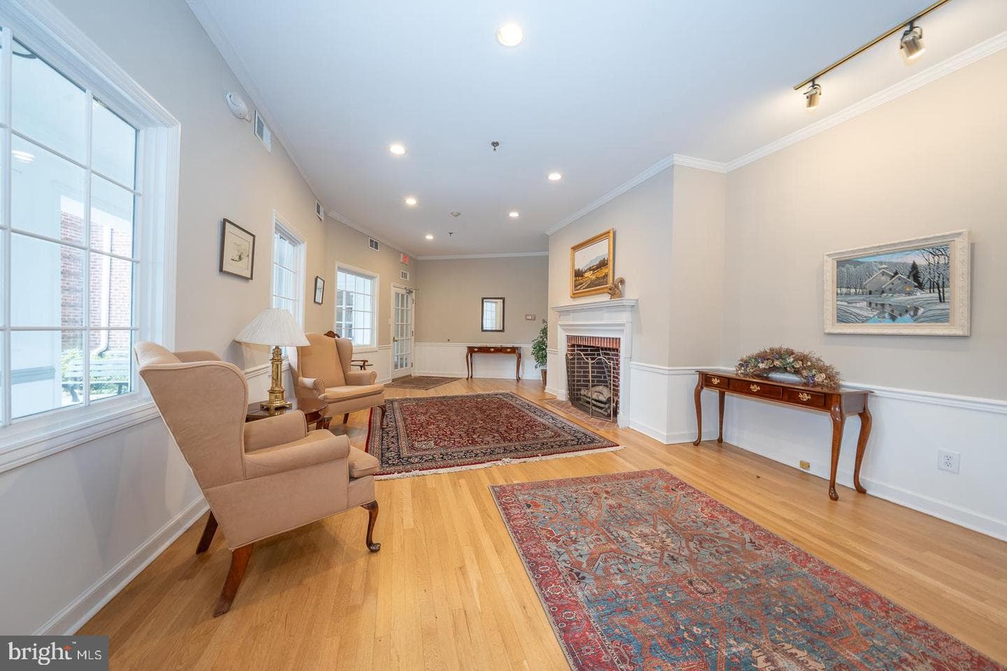 237 W Montgomery Avenue #3r photo 3