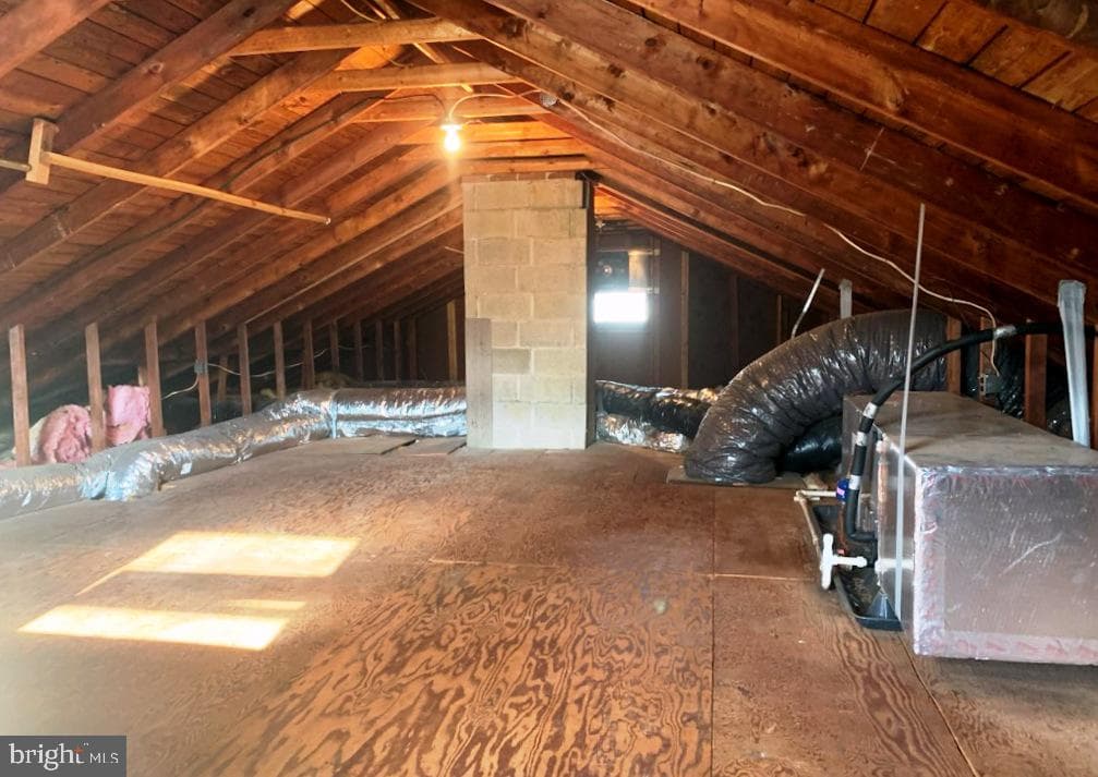 1625 Clearbrook Road photo 30