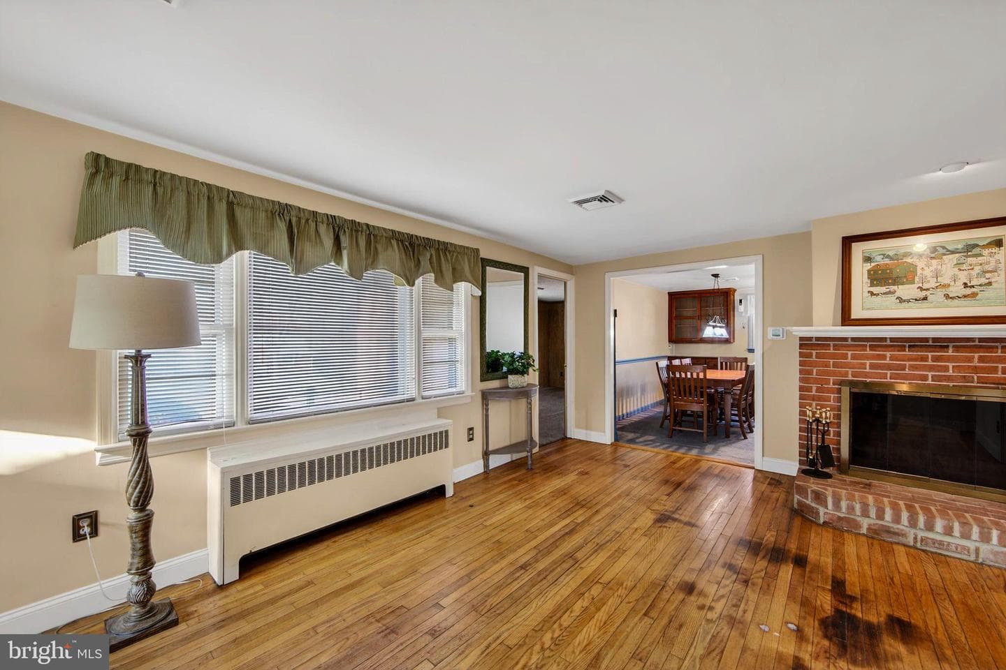 1625 Clearbrook Road photo 6